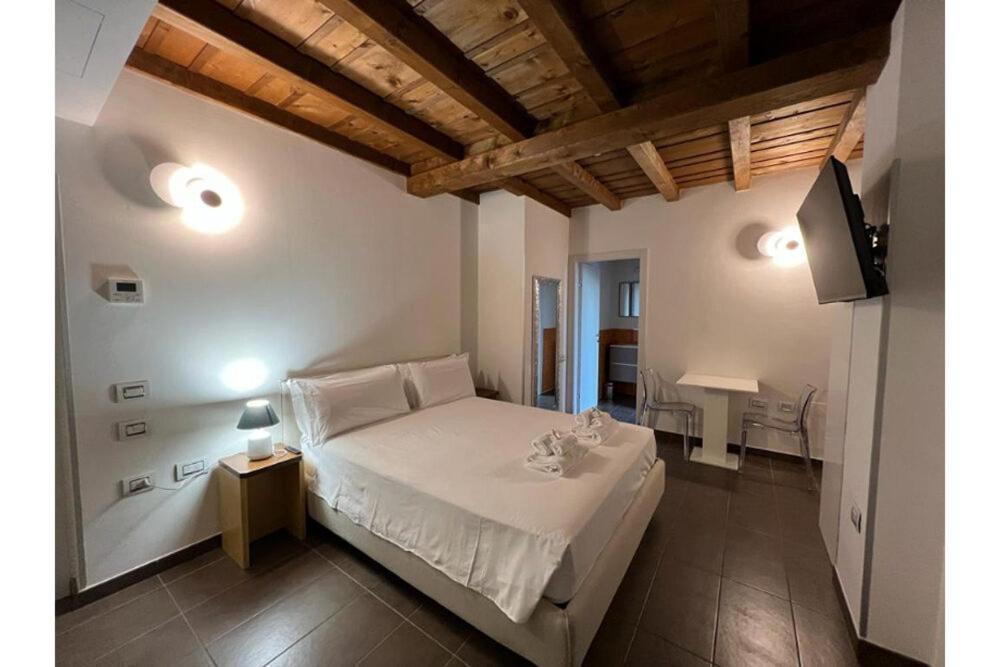 Bes Residence Bergamo Polaresco Eksteriør bilde